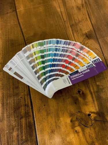 Pantone formula guide solido - pantone,