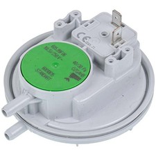 Pressostato aria Huba Control per caldaia Junkers Euromaxx ZWC24 8716771175