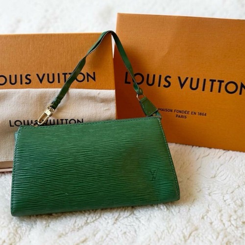 Louis vuitton epi - louis, pochette