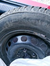 Quattro (4) Gomme invernali ANTINEVE CON CERCHIO IN FERRO. Nokian come nuove