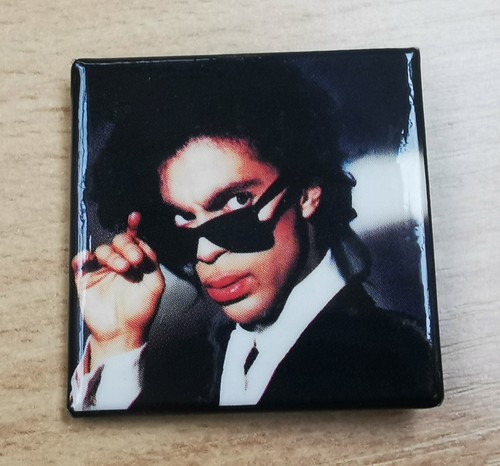 Prince badge lovesexy tour - prince,