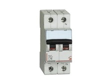 Interruttore magnetotermico 1P+N 4,5kA 2 Moduli 16A BTICINO FC810NC16