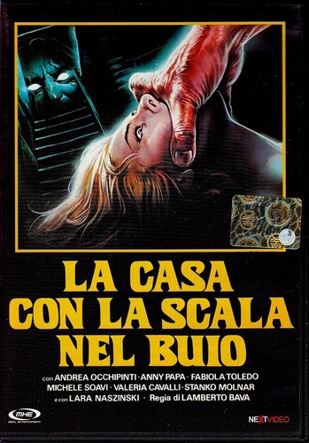 Casa con scala nel - la,