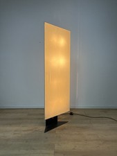 Lampada terra piantana