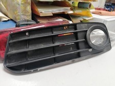 FRONT BUMPER RIGHT GRILLE Fiat
