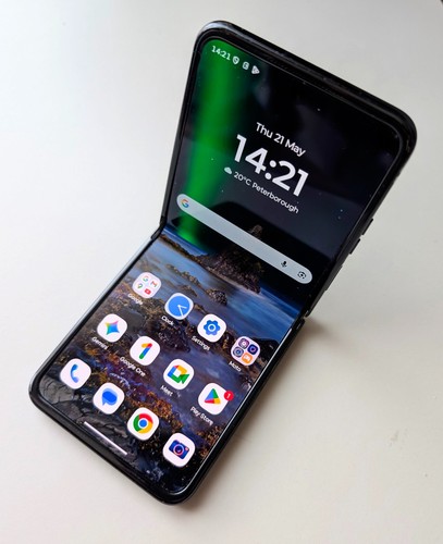 Motorola razr ultra 9 - ultra, 6,9"