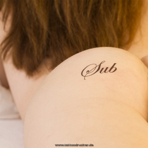 Sub tatuaggio scritta in - 2,