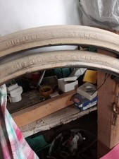 2 copertoni bici Bianchi Pirelli Stella da 26 x mostra non usabili solo x collez