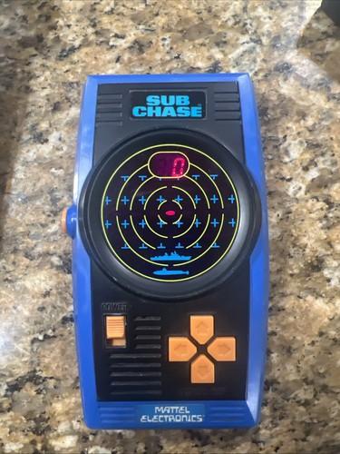 Mattel sub chase - sub, palmare
