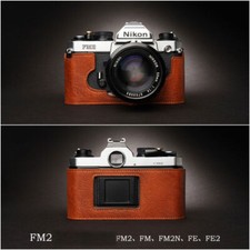 Custodia mezza fotocamera in