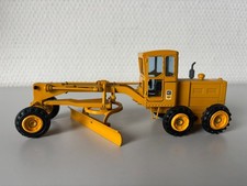 Caterpillar 12F Grader Pacman