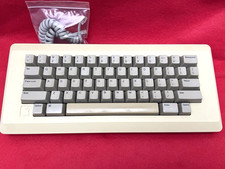 VINTAGE APPLE M0110 KEYBOARD w