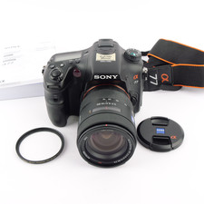 Sony Alpha 77 Carl Zeiss Vario-Sonnar DT 3,5-4,5/16-80 mm NON TESTATO
