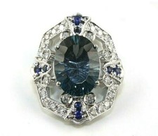 Halo 6.70CT Oval Cut London