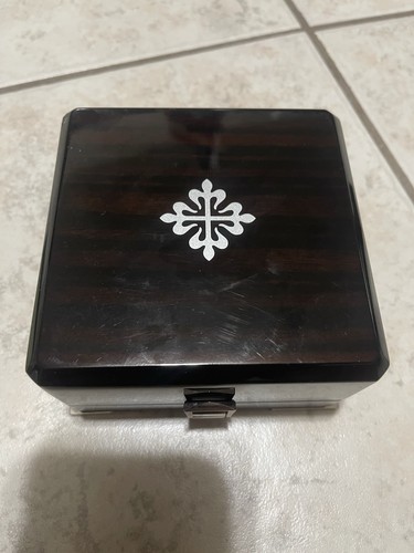 Scatola porta anelli vintage