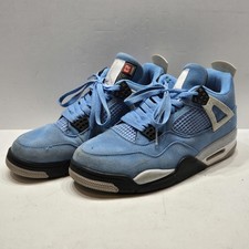 Air Jordan 4 Retro UNC