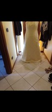 vestito da sposa con spalline