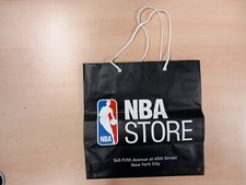 Borsa di carta NBA store New
