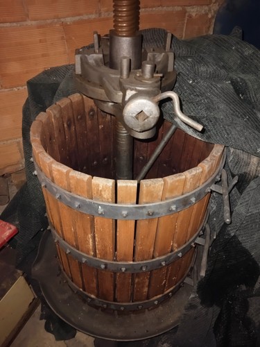Torchio per uva più