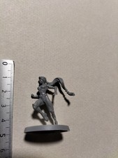 LADY SHIVA MINIATURE/ BATMAN