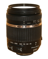 Obiettivo zoom Tamron 18-270mm f/3.5-6.3 VC PZD Di II per Nikon DSLR - ottimo