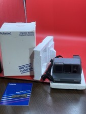 MINT Polaroid impulse portrait