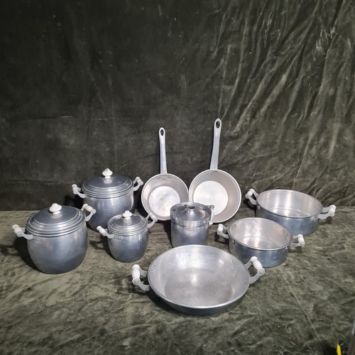 Set vecchie pentole - set,