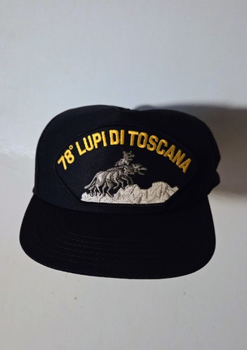 Cappellino lupi toscana - di,