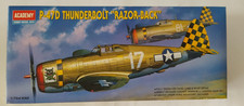 Aeroplano 1/72 P-47D Thunderbolt " Razor Back " "Academy-Minicraft" 2175