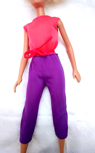 B1113 first barbie - b1113,