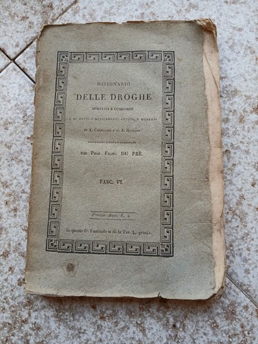 Antico libro medicina sulle - antico, di