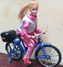 BARBIE    BICI   -NON  MATTEL