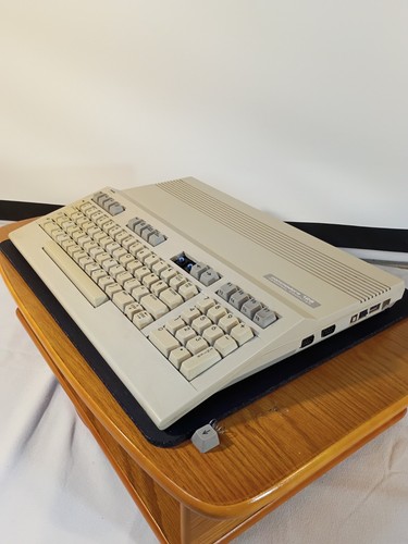 Computer commodore 128 - 🔥computer,