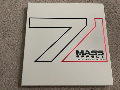 Mass effect trilogy vinyl - mass,