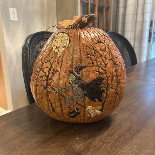 Zucca grande intagliata - , strega
