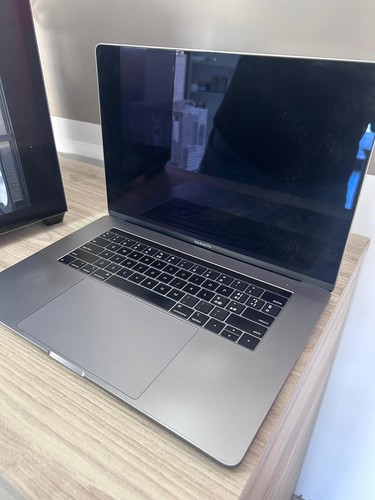 Apple macbook pro - pro, 15"