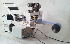 Etichettatrice automatica per