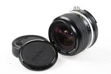 Nikon MF 24 mm f/2,8 AiS - Numero SN: 832301