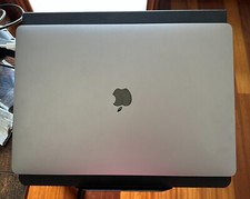 Apple MacBook Pro 16" (512GB SSD, Intel Core i7 9th Gen., 2,60GHz, 16GB RAM)