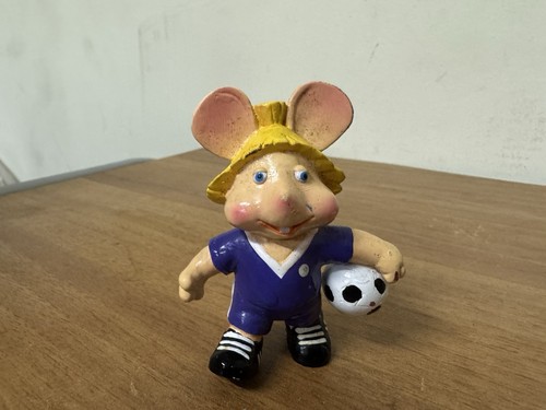 Topo gigio calciatore - topo,