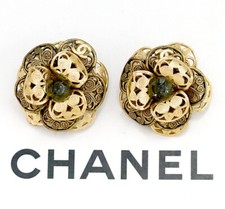 Orecchini CHANEL CC Logo Verde