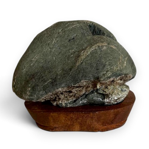 Suiseki kuzuya capanna - kuzuya, pietra