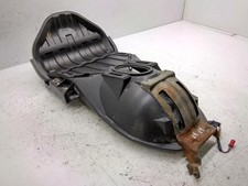 CARENA SUPPORTO SELLA SADDLE YAMAHA MAJESTY YP 250 2000 2001 SG041