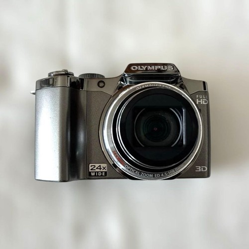 Fotocamera digitale compatta