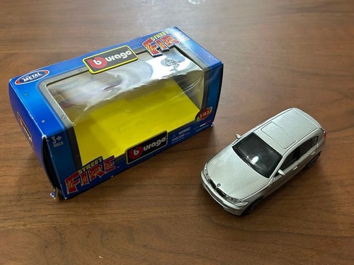 Mini auto burago - bmw, serie