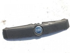 735314236 Griglia cofano