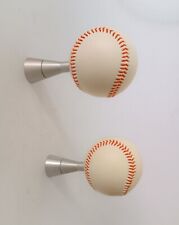 ♥ COPPIA DI ATTACCAPANNI DA MURO PALLA DA BASEBALL DESIGN IINSILVIS APPENDIABITI