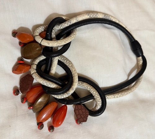 Collana intrecciata nera - , e
