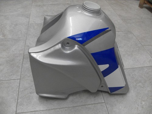 Serbatoio carburante grigio - serbatoio,