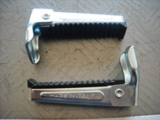 3273COPPIA POGGIAPIEDI